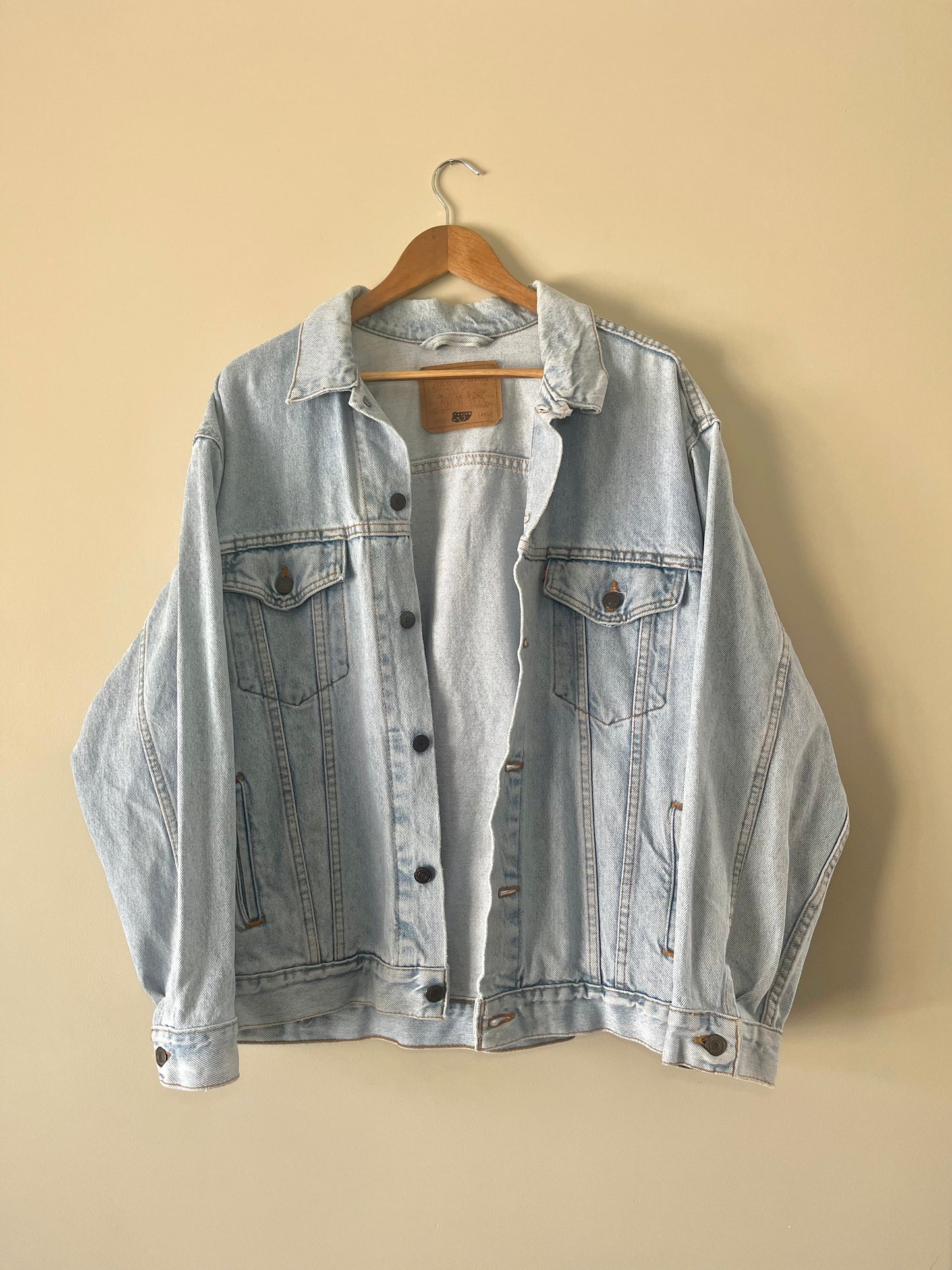 Levi's Denim Jacket | L