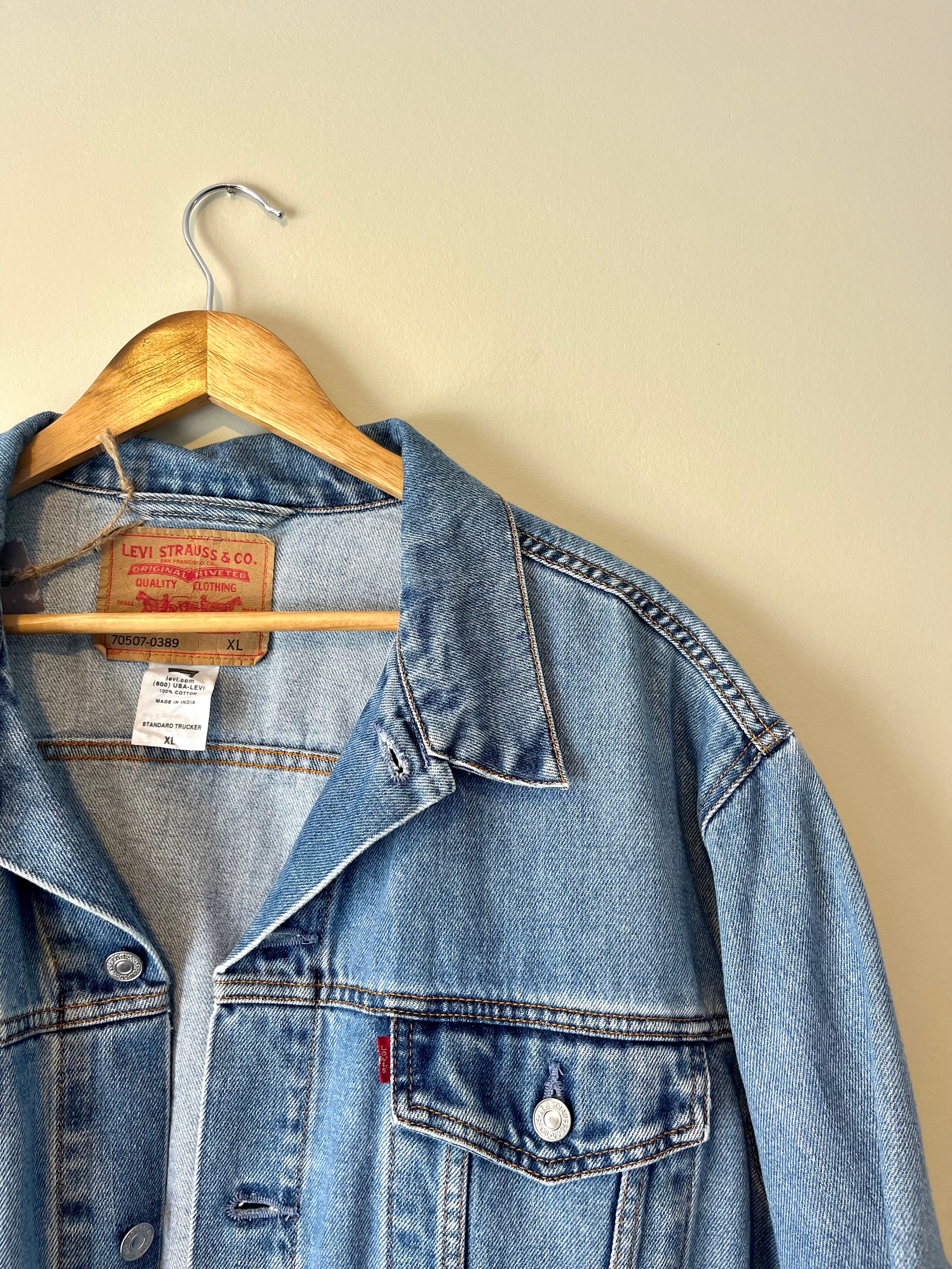Buy Levi Red Tab Blue Denim Type 3 Trucker Jacket Made in France Online in  India - Etsy