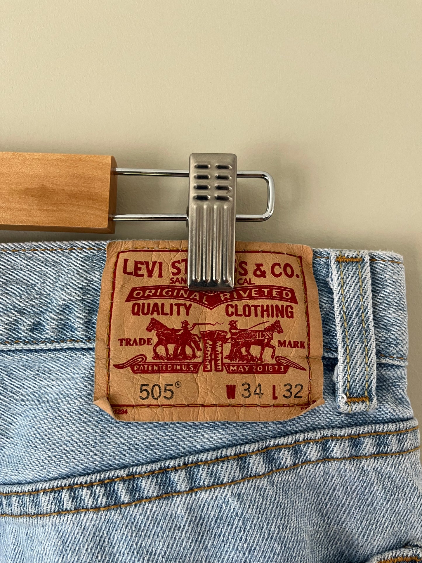 Levi's Regular Fit 505 Pants | 34